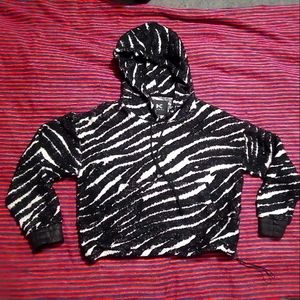 'Koral' cropped cinch hoodie